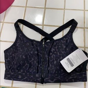 Fabletics NWT Zip Sports Bra